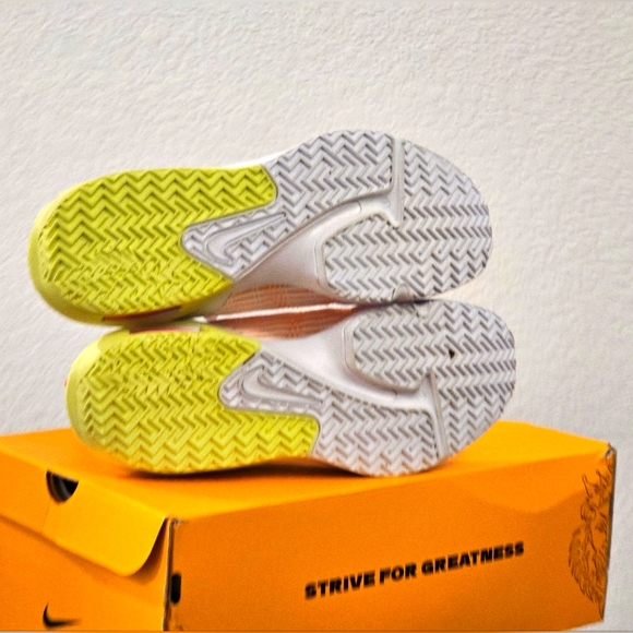 Nike Lebron Witness 6 - Picture 5 of 5